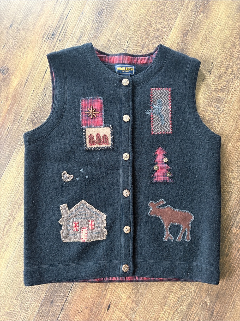 Woolrich Vintage Cottagecore Moose Pine Tree Patchwork Button Vest